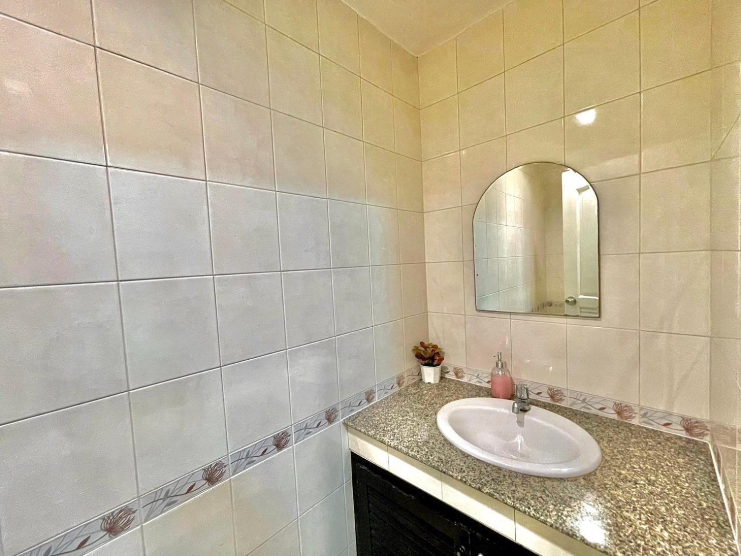 Vila S52 Near On Nut Bts 300m*7-11 *